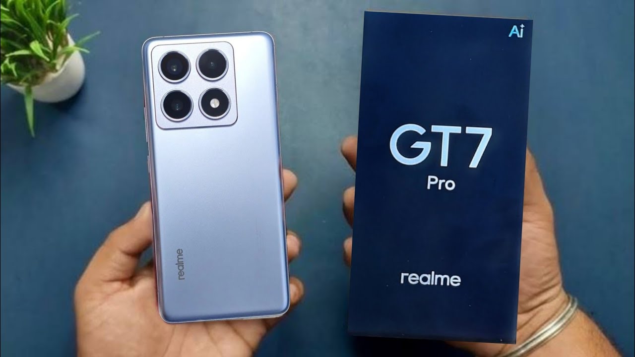 Новый смартфон Realme GT 7 Pro